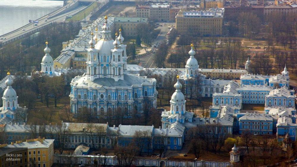 Смольный подтвердил экономическую стабильность Санкт-Петербурга за последний год