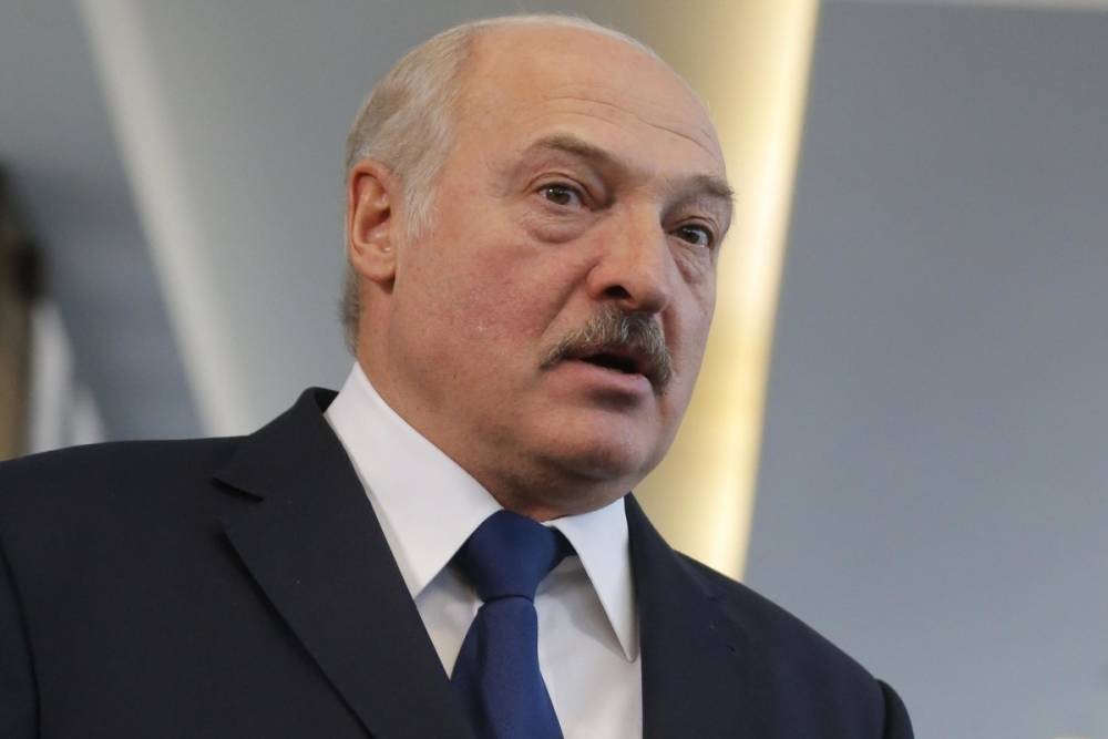 Лукашенко заявил о первой жертве коронавируса в Белоруссии: погиб актер