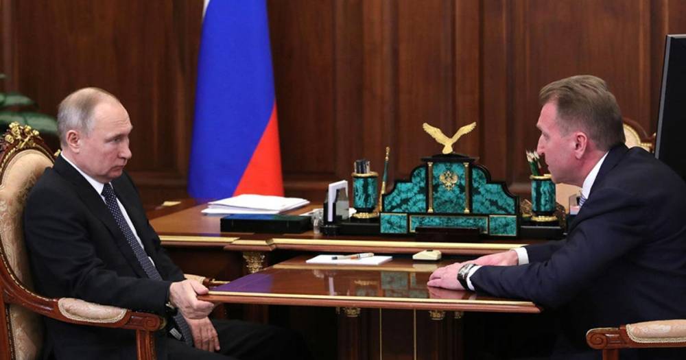 Шувалов рассказал Путину о состоянии госкорпорации ВЭБ