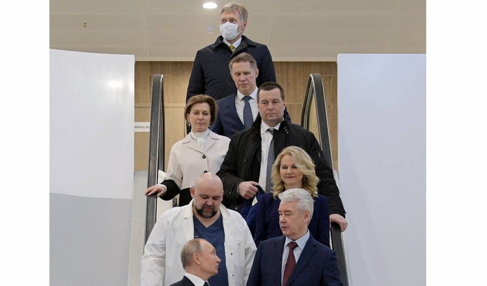 Дмитрий Песков рассказал о своём здоровье после встречи с заразившимся главврачом Коммунарки