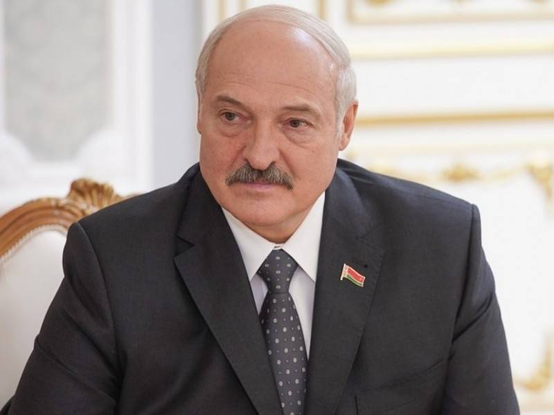 «А он, бедолага, не выдержал»: Лукашенко объяснил смерть актера в Витебске