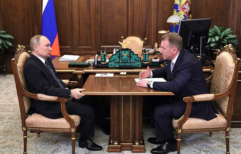 Шувалов заверил Путина в достаточной ликвидности ВЭБ