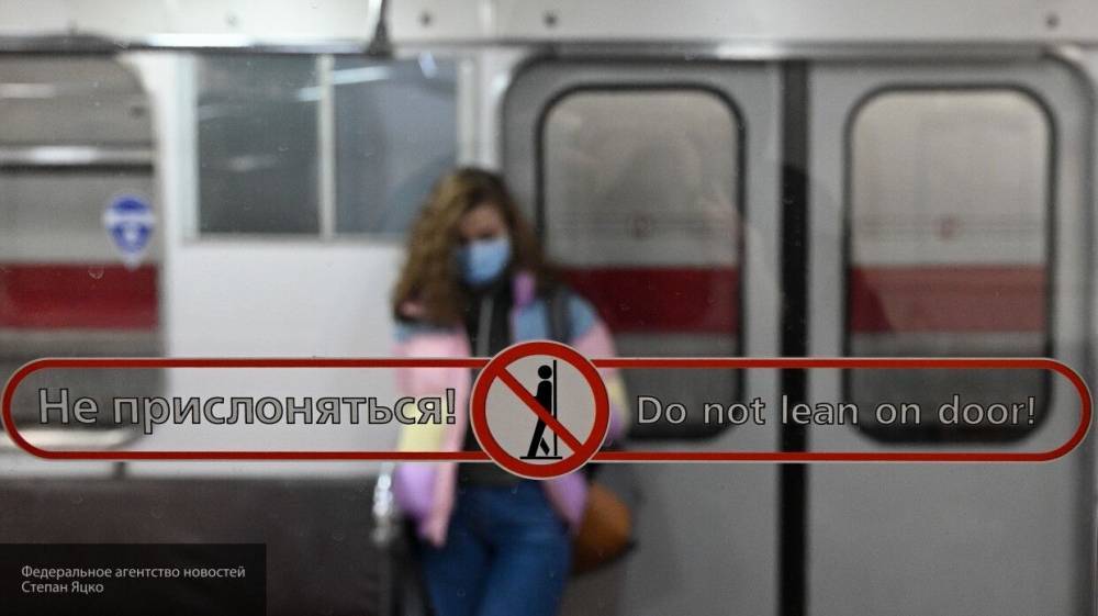 Вестибюли метро Петербурга меняют время работы на фоне COVID-19