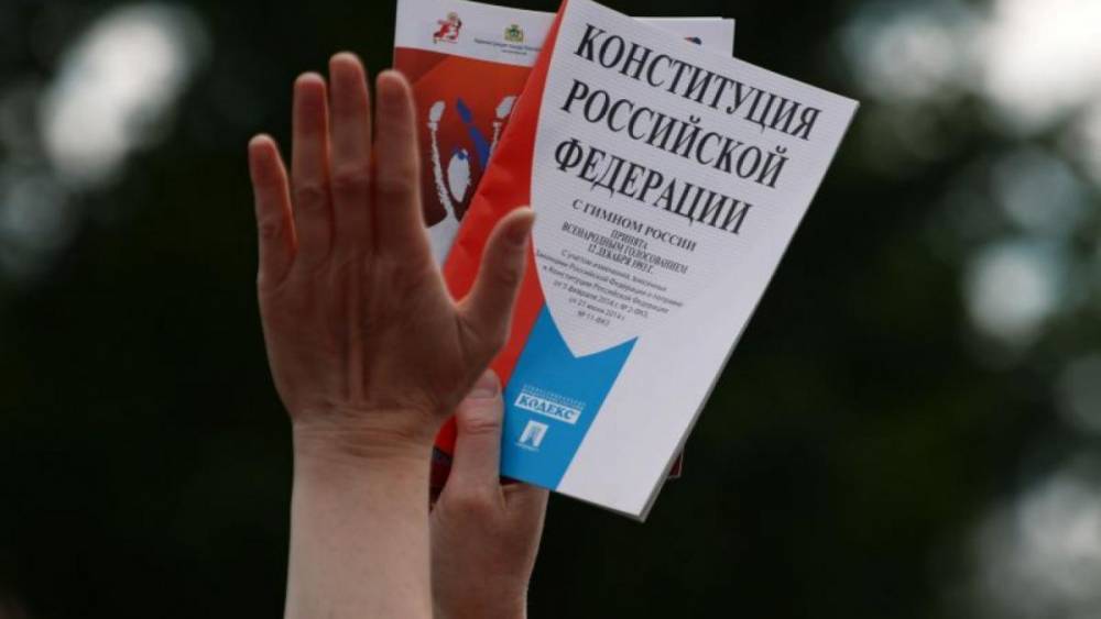 РПЦ осудила поправку в Конституцию о том, что дети являются достоянием России