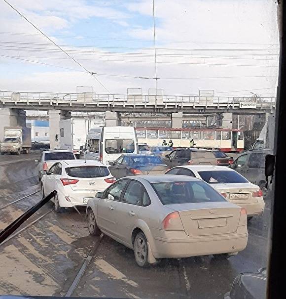 В Челябинске участок путей, где «дрифтовал» трамвай, должны отремонтировать в 2020 году