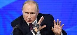 Путин снял с чиновников ответственность за падение доходов россиян