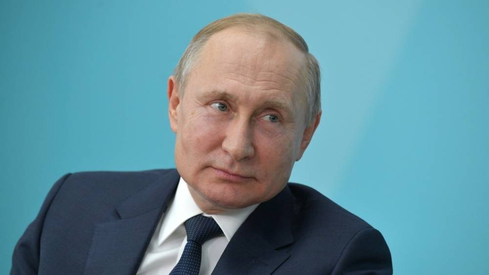 Песков сообщил о надежной защите Путина от коронавируса