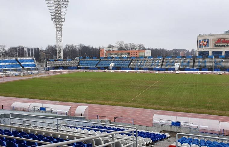 Президент «Урала» заявил, что на стадионе «Шинника» нельзя играть