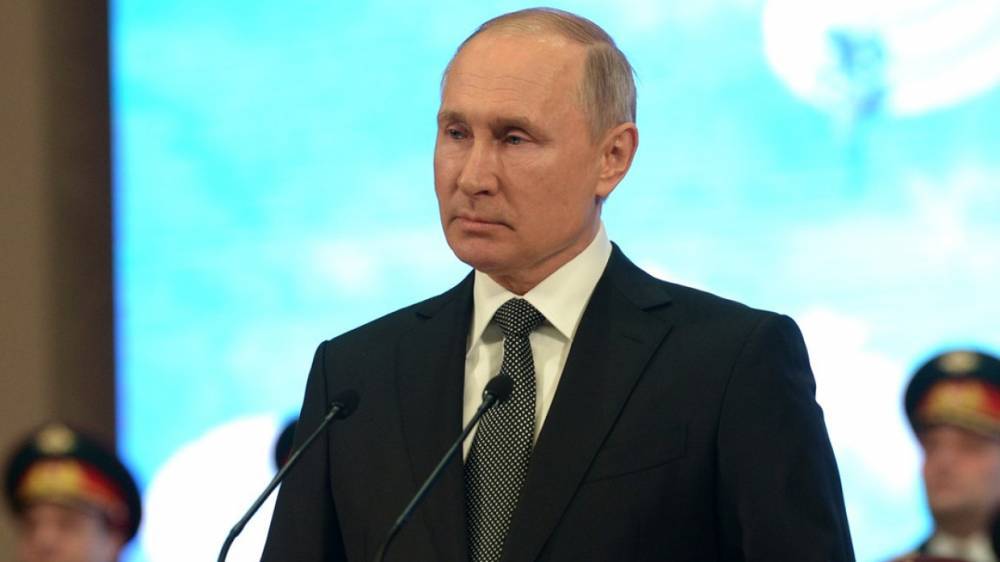 Путин заявил, что Россия постепенно уходит от нефтезависимости