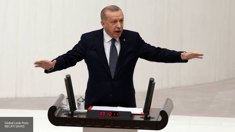 Анкара не считает открытие границ для мигрантов "политическим шантажом"