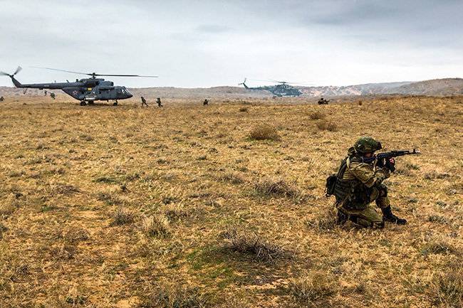Беспилотник взорвался в руках у военных в Мурманской области — Baza