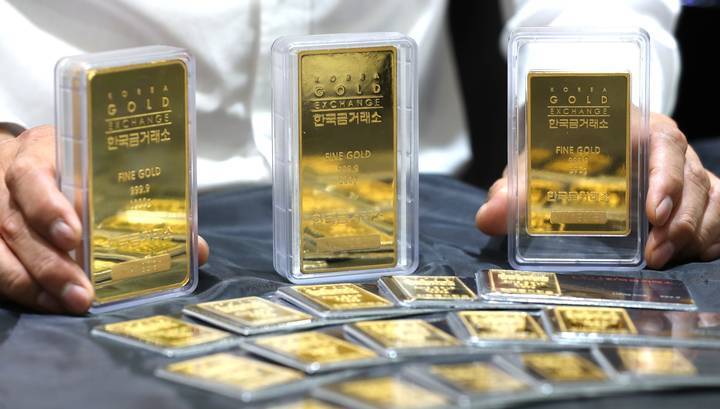 Банк России на треть увеличил покупку золота в резервы