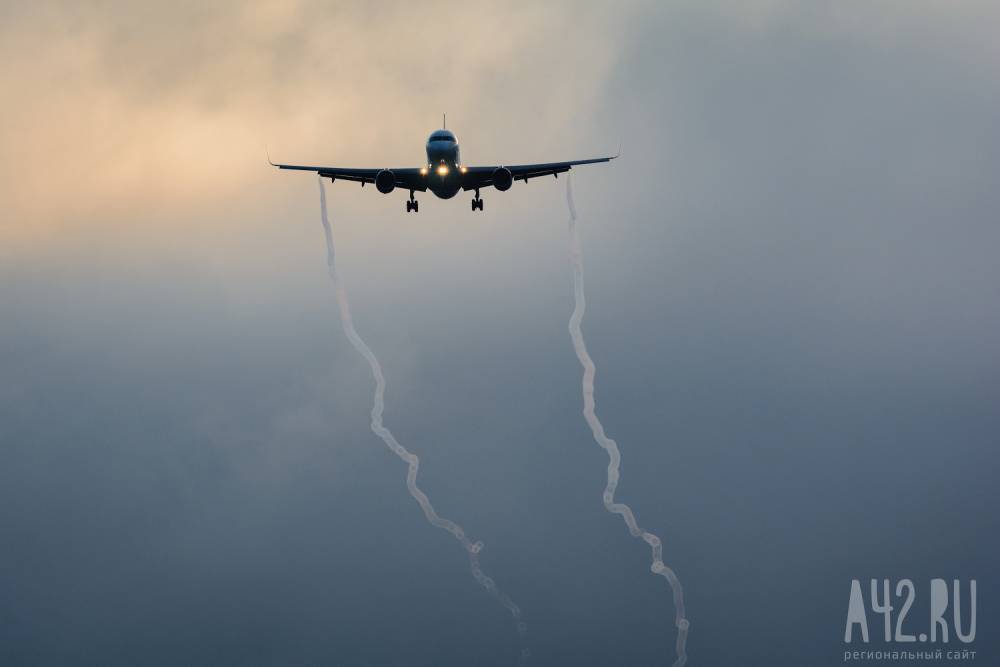 В России три пассажирских самолёта получили сообщения о «минировании» в воздухе