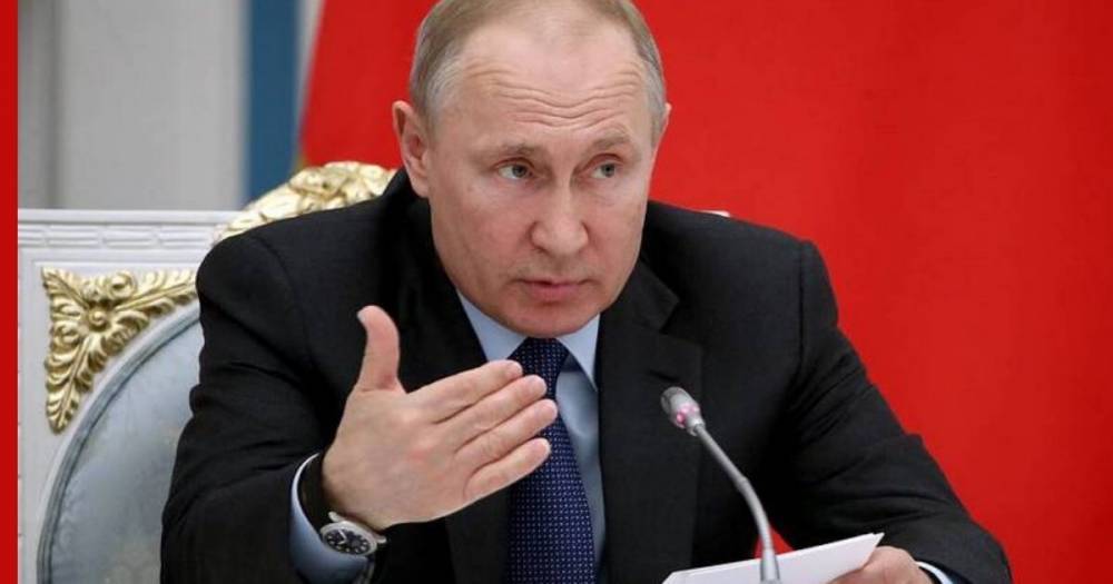 Путин ответил на вопрос о желании молодежи уехать из России