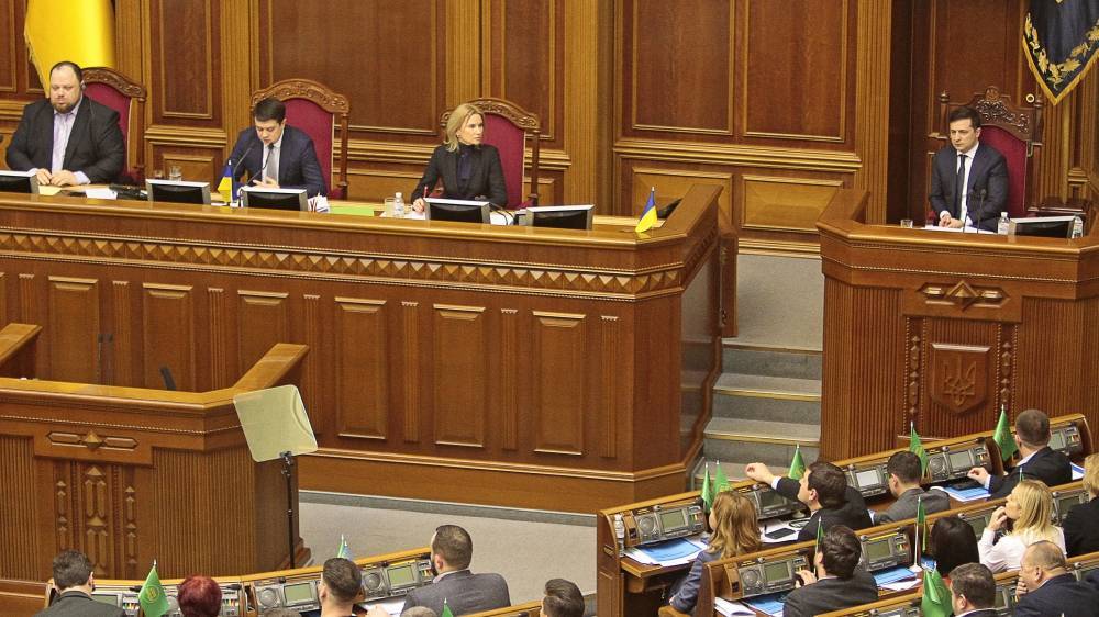 Депутат Рады рассказал о «верхушке» из иностранных агентов, задающей курс развития Украины