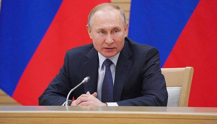 Путин рассказал о возможностях самореализации молодежи в России