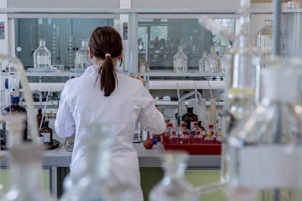 В СНБО Украины обвинили во вспышке коронавируса лабораторию КНР