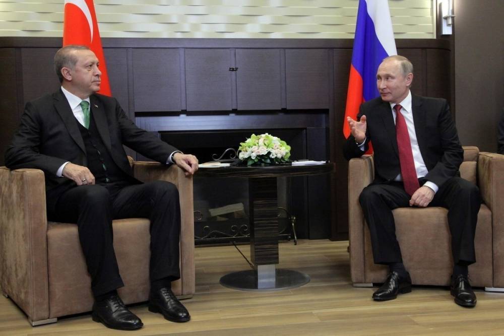 Путин разъяснил Эрдогану ситуацию с гибелью турецких военных в Сирии