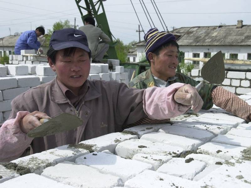 На Дальнем Востоке не удается найти замену рабочим из Китая