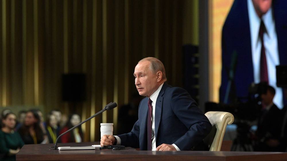 Путин поручил кабмину определить перечень налоговых инвестльгот