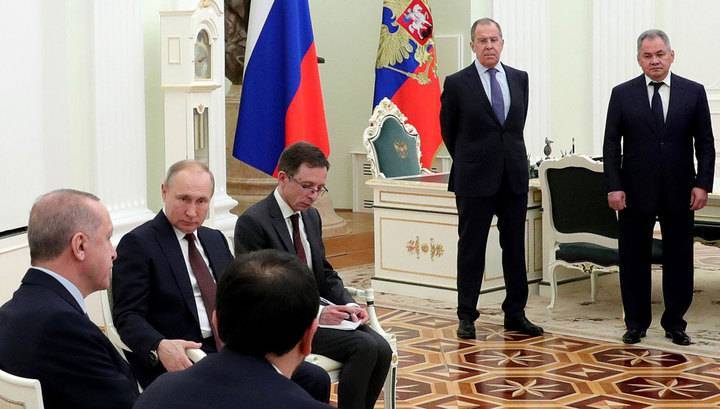 Путин и Эрдоган продолжили переговоры с участием делегаций