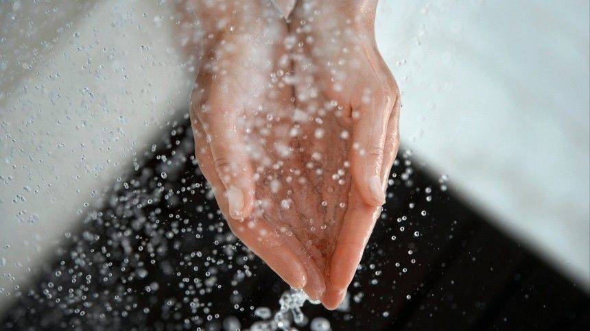 Мыло или антисептик? Врач объяснил, чем лучше мыть руки для защиты от коронавируса