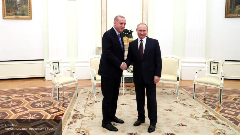 Путин выступил с заявлением после шестичасовых переговоров с Эрдоганом