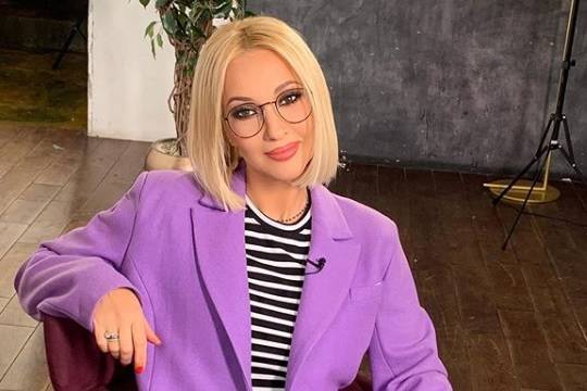 Лера Кудрявцева покидает канал «Муз-ТВ», где проработала более 20 лет, из-за скандала