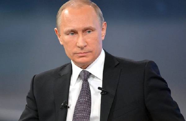 Решающая роль в вопросе поправок в конституцию за россиянами — Путин