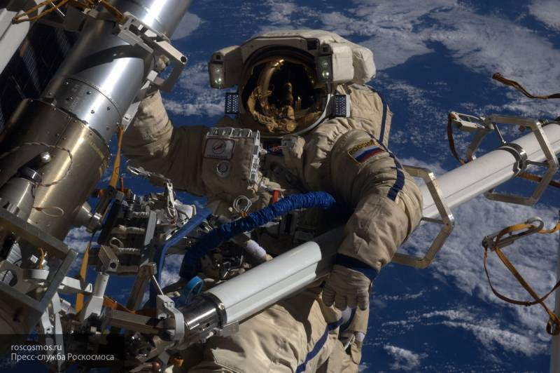 Соцсети стали препятствием в подготовке новых космонавтов Роскосмоса