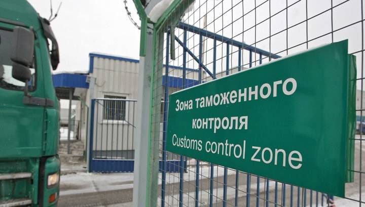 ФТС: коронавирус привел к сокращению таможенных платежей на 1 млрд рублей в день