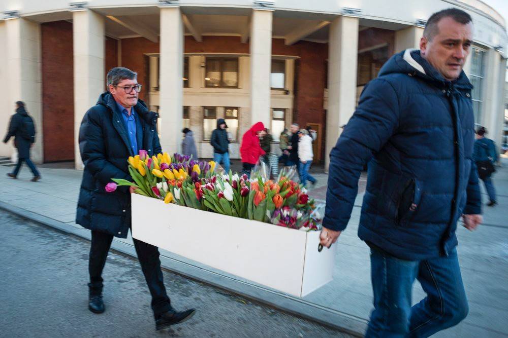 Как в Москве проходят "цветочные" рейды