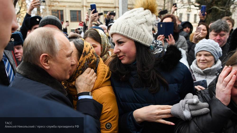 Девушка из Иваново призналась Путину в любви