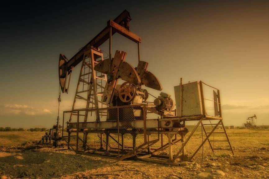 Цена нефти марки WTI снизилась более чем на десять процентов