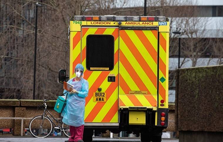 Второй пациент с коронавирусом скончался в Великобритании