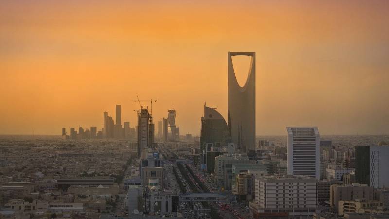Члены королевской семьи в Саудовской Аравии задержаны по обвинению в измене