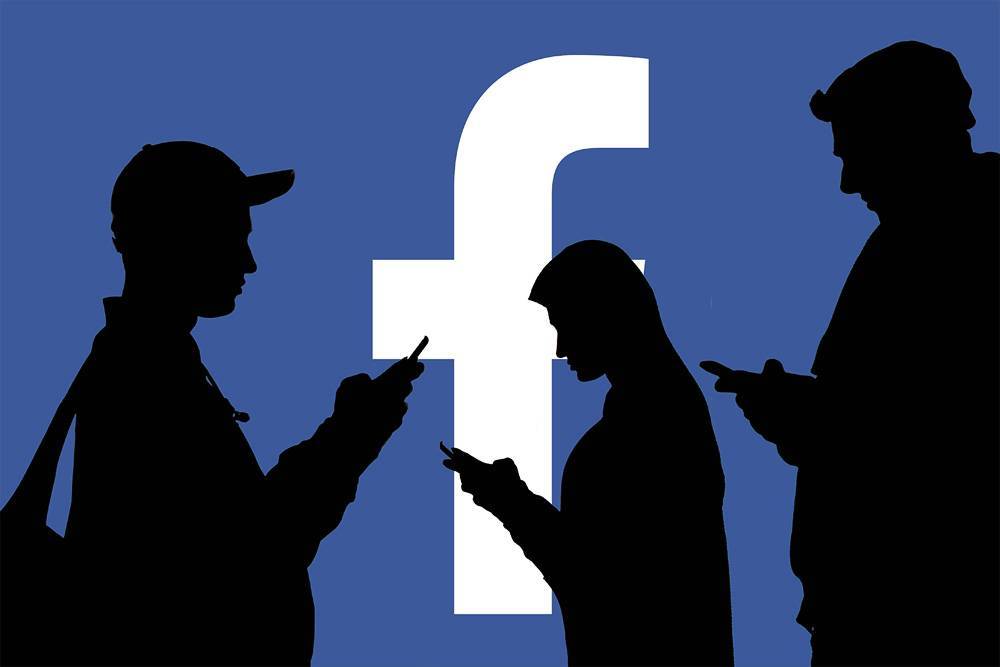 Facebook запретил рекламу медицинских масок