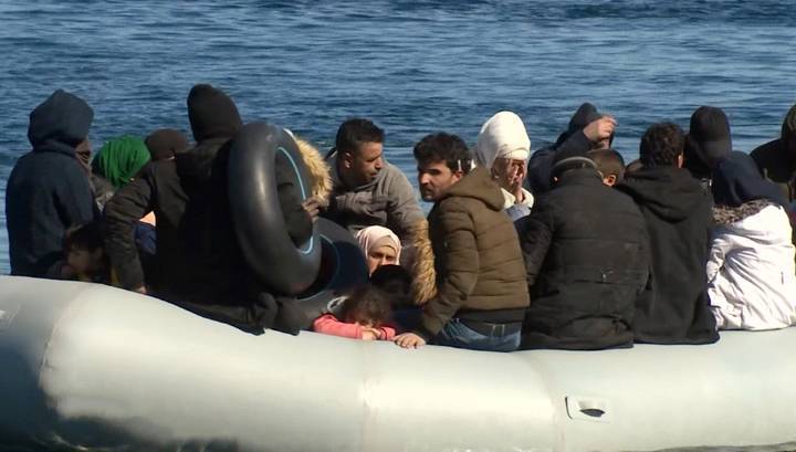 Турция запретила беженцам переправу через Эгейское море