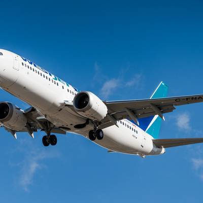 Самолеты Boeing 737 MAX рухнули в Индонезии и Эфиопии из-за ошибок в проектировании
