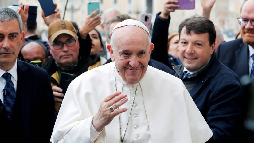 Папа Римский перенёс проповедь в онлайн из-за коронавируса