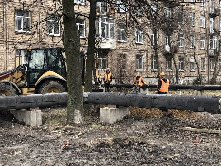 Реконструкция теплосетей на Елизарова в Петербурге завершится к 1 июню