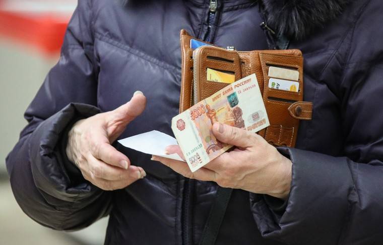 Женщина из Омской области получает пенсию в 52 тысячи рублей