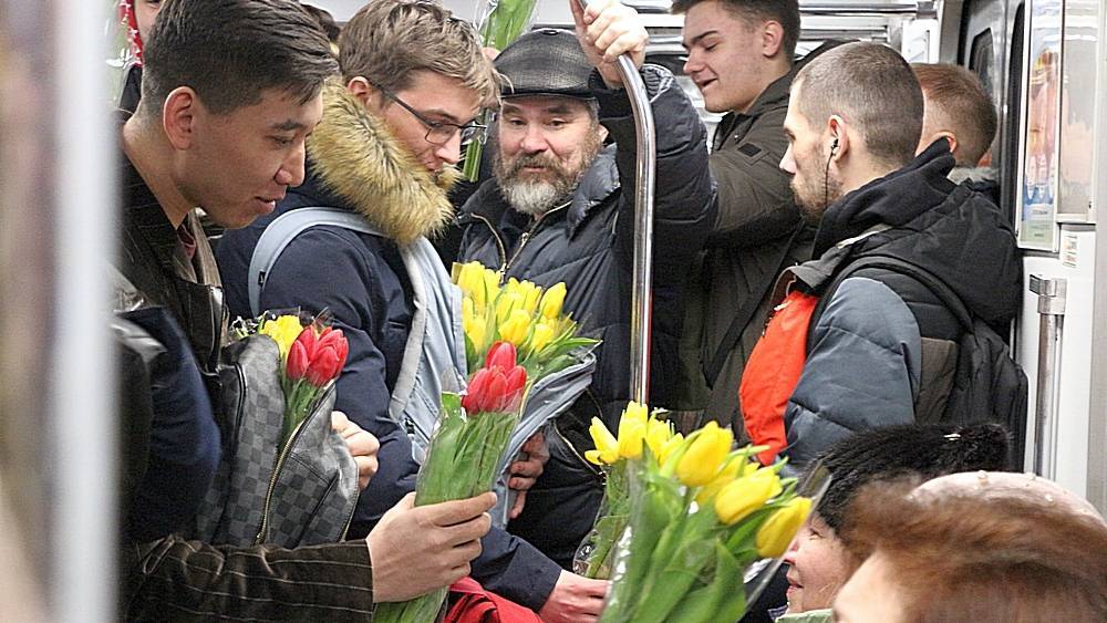 Депутат Рады заявил о невозможности запретить украинцам поздравлять женщин с 8 Марта