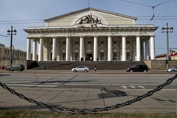 Следственный комитет намекнул о компании, которую проверят из-за срыва реставрации в Петербурге