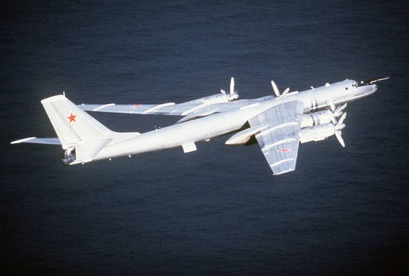 Британцы подняли истребительную авиацию на перехват противолодочных Ту-142