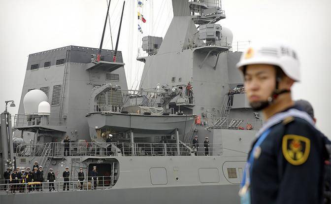 Спор за Курилы: Япония обещает топить русские корабли, как слепых котят