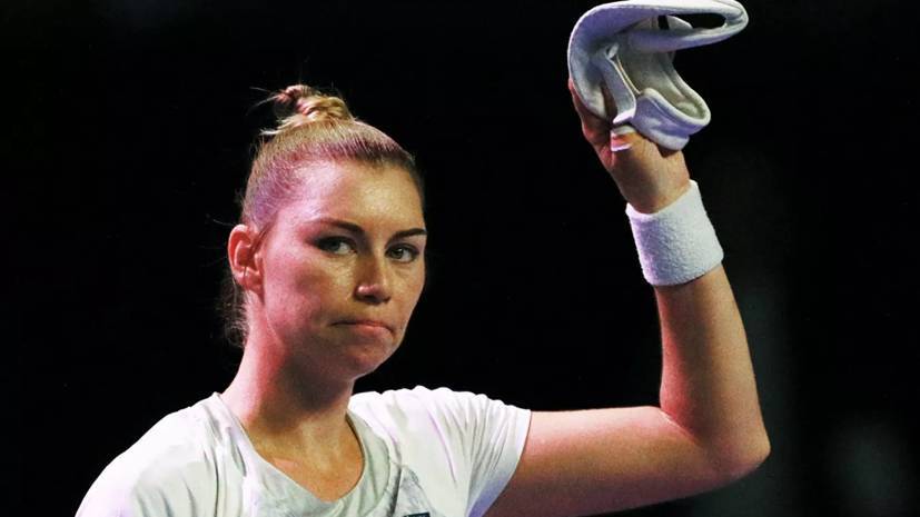 Теннисистка Звонарёва снялась с полуфинала турнира в Индиан-Уэлссе