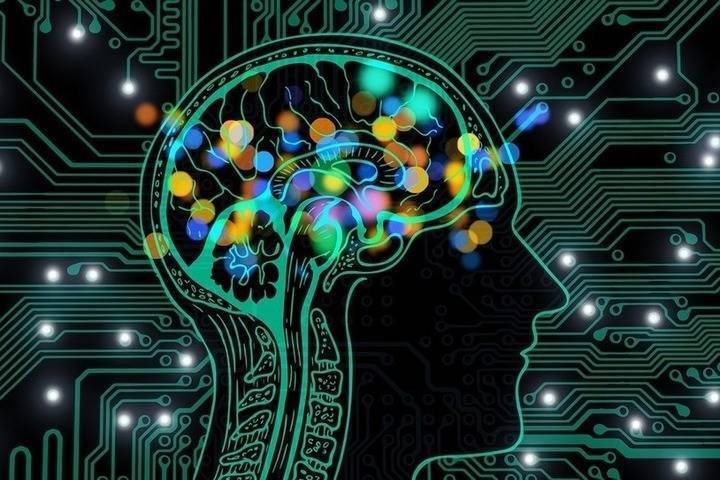 Ученые рассказали, как компьютеры и сматфоны опасно влияют на мозг