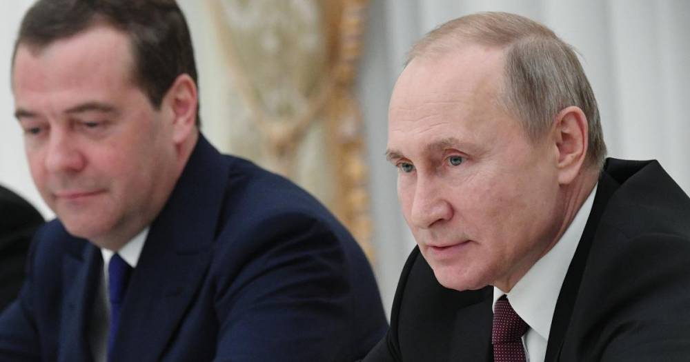 Путин подписал указ о полномочиях зампредседателя Совбеза России