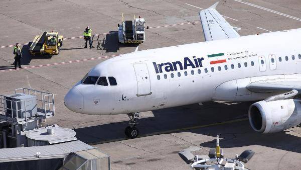 Национальный авиаперевозчик Ирана приостановил рейсы в Европу